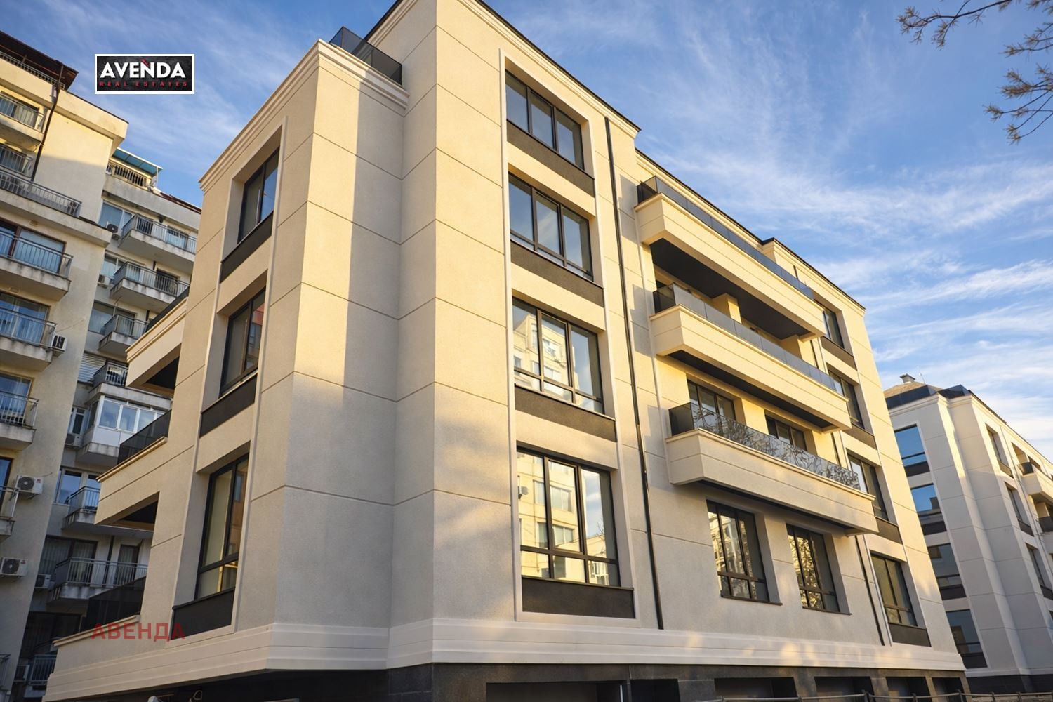 Продава 2-СТАЕН, гр. София, Младост 4