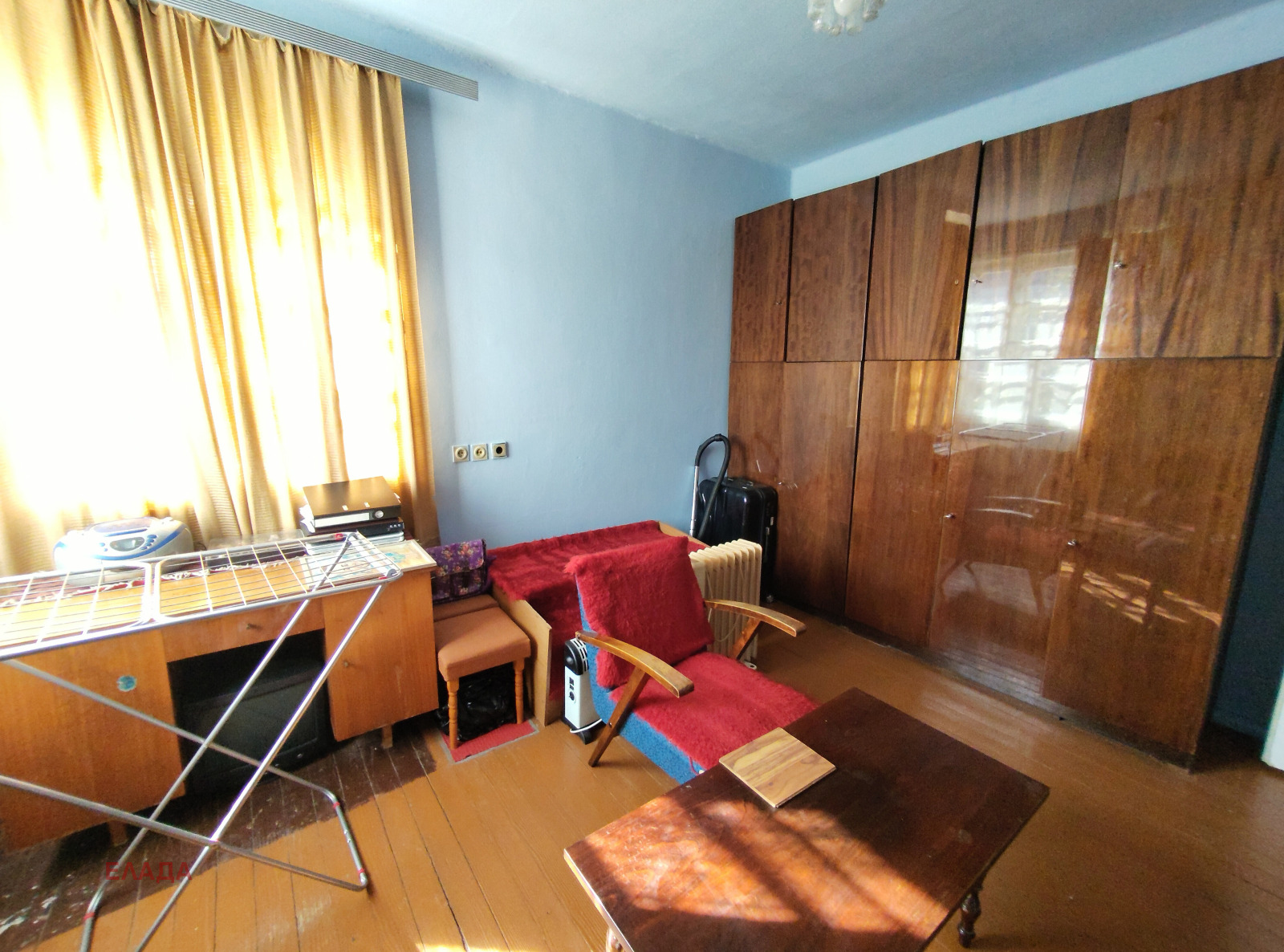 Продава ЕТАЖ ОТ КЪЩА, гр. Враца, Център, снимка 8 - Етаж от къща - 54677544