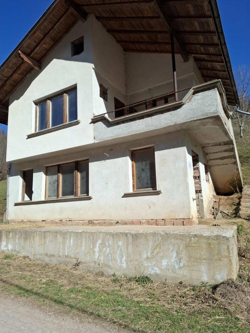 Продава КЪЩА в област Ловеч, с. Рибарица - 80 кв.м / 65 000 € » 127 128.95 лв., ЕВРОИНВЕСТ Д'СТРОЙ