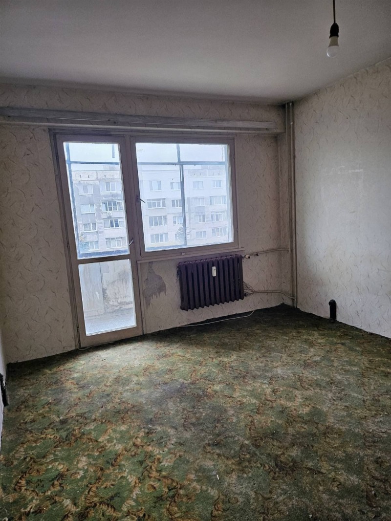 Продава  2-стаен град София , Борово , 61 кв.м | 45978009 - изображение [2]