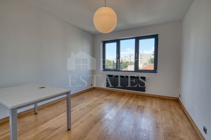 Eladó  3 hálószobás Sofia , Ivan Vazov , 223 négyzetméter | 28450279 - kép [8]
