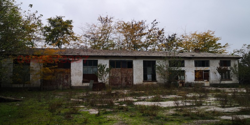 Продава СКЛАД, с. Въбел, област Плевен, снимка 3 - Складове - 52784809