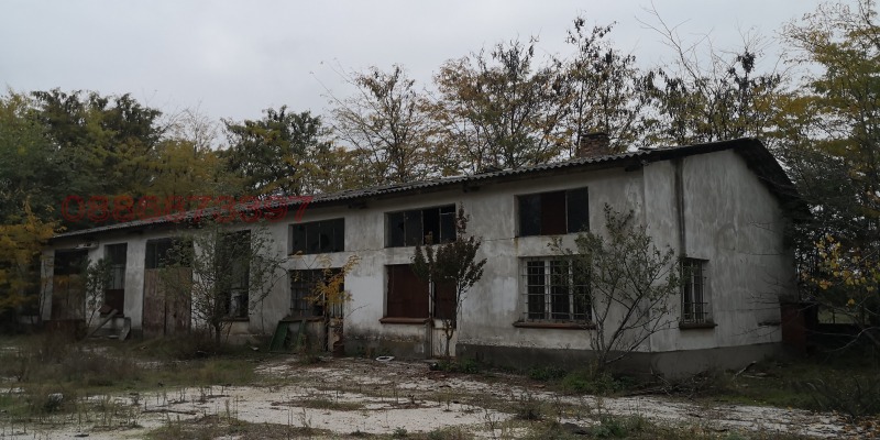 Продава СКЛАД, с. Въбел, област Плевен, снимка 2 - Складове - 52784809
