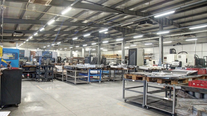 Till salu  Industribyggnad Sofia , Republika , 5900 kvm | 46537120 - bild [3]
