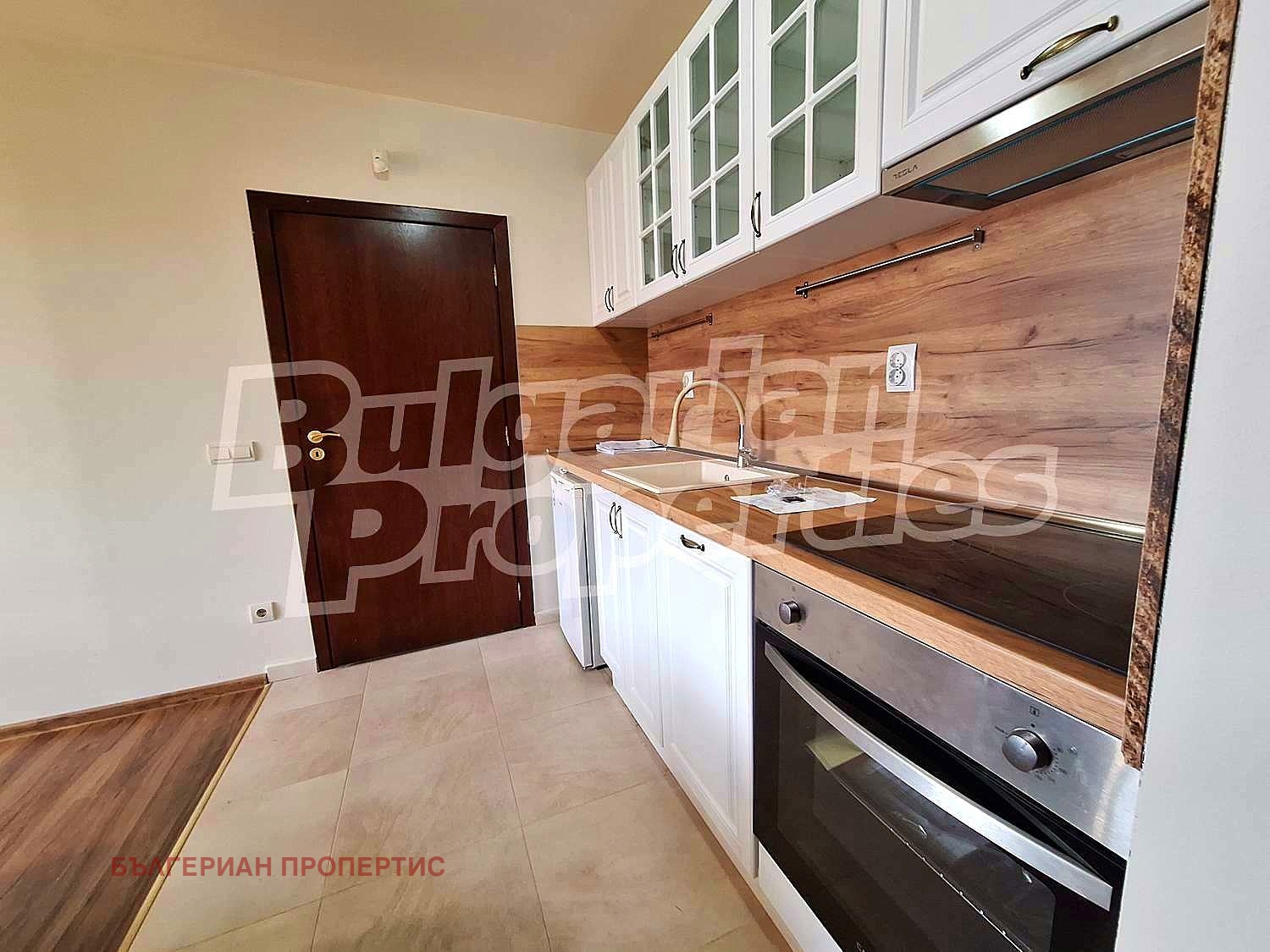 Продава 4-СТАЕН, гр. Банско, област Благоевград, снимка 2 - Апартаменти - 52331338