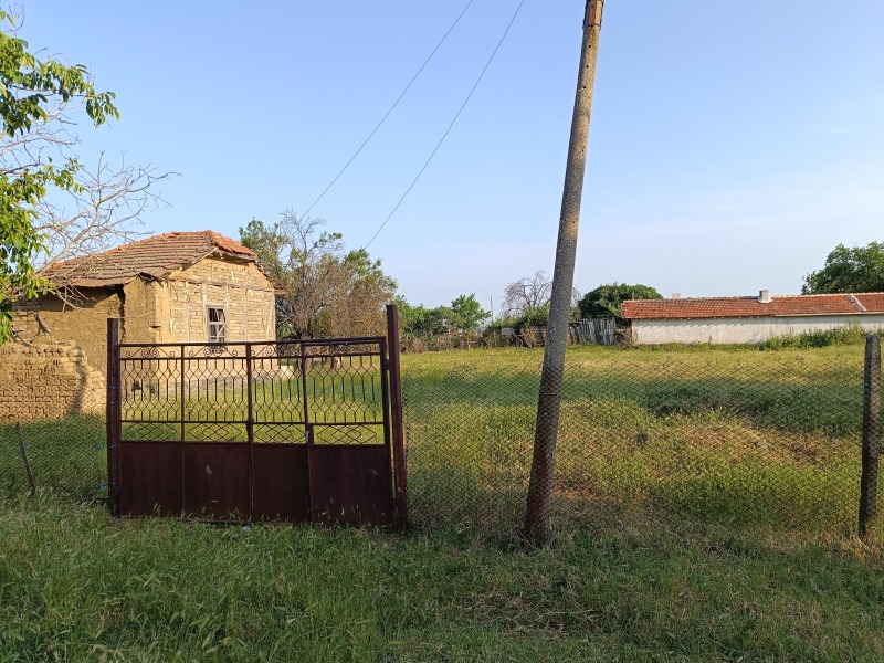 Продава КЪЩА в област Стара Загора, с. Подслон - 50 кв.м / 12 500 € » 24 447.88 лв., СТАНДАРТ