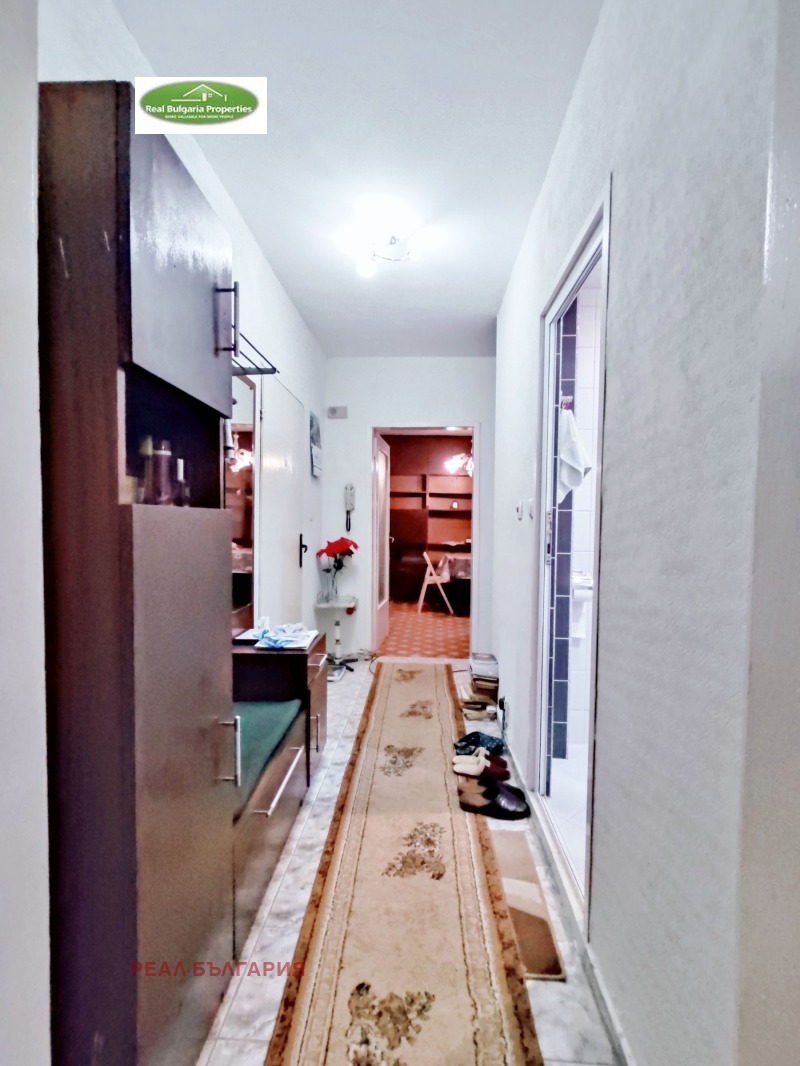 Продава  2-стаен град Русе , Дружба 3 , 64 кв.м | 40303959 - изображение [9]