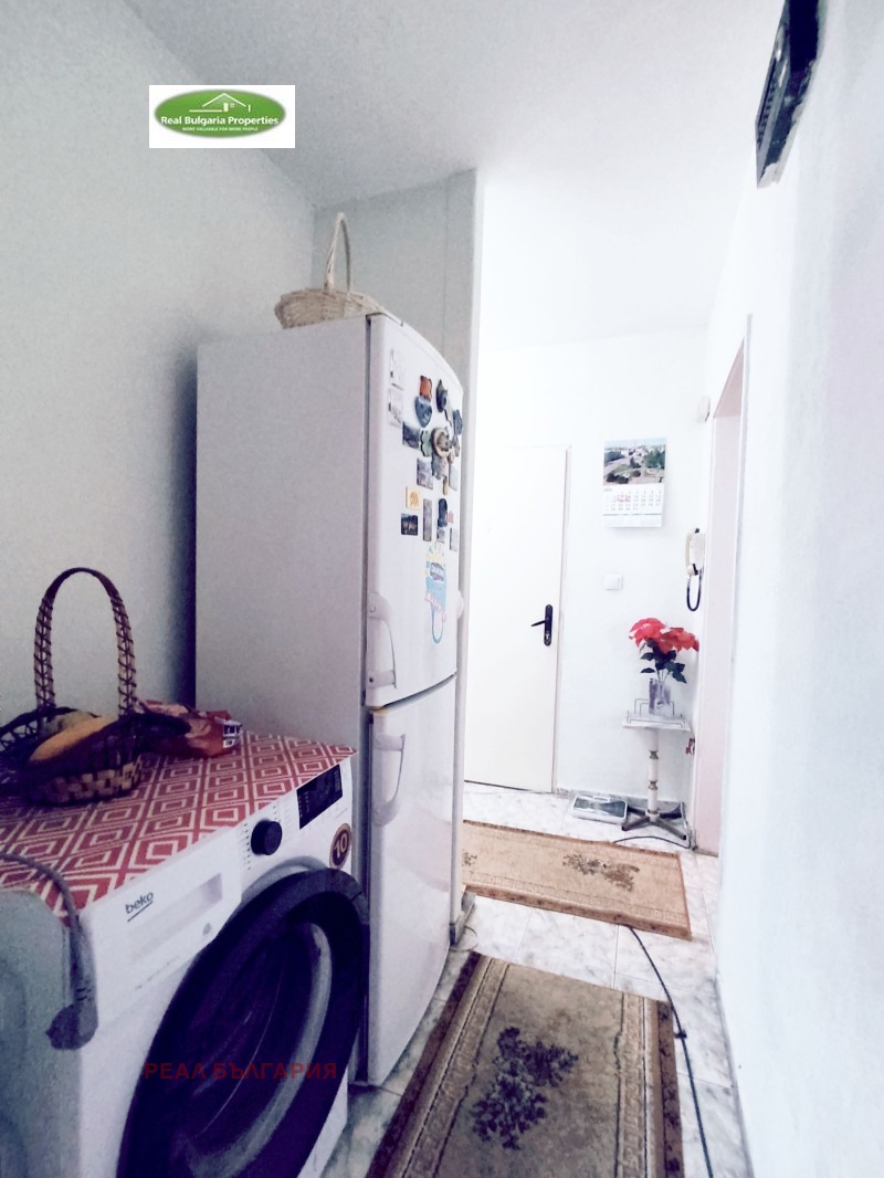 Продава  2-стаен град Русе , Дружба 3 , 64 кв.м | 40303959 - изображение [13]