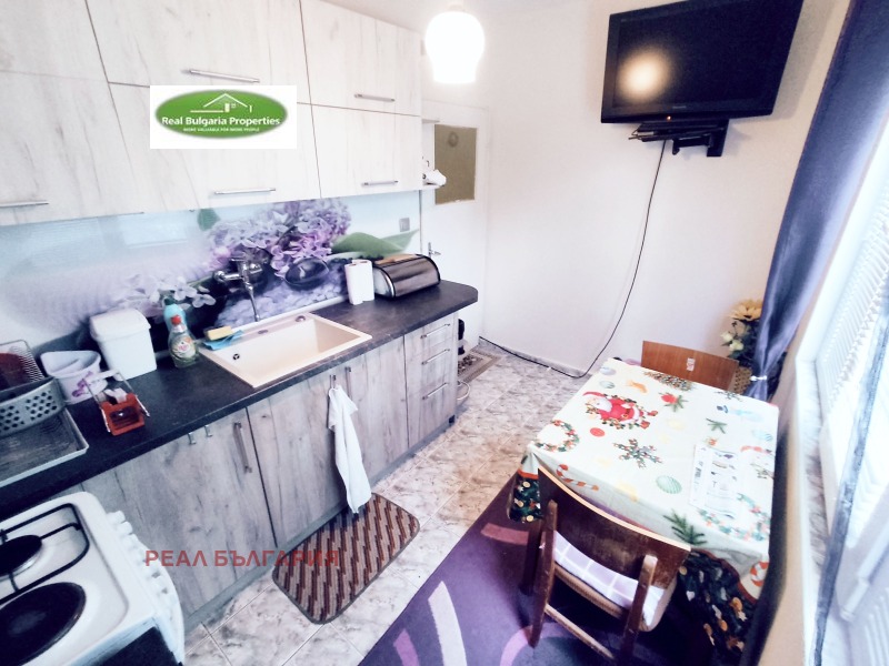 Продава  2-стаен град Русе , Дружба 3 , 64 кв.м | 40303959 - изображение [3]