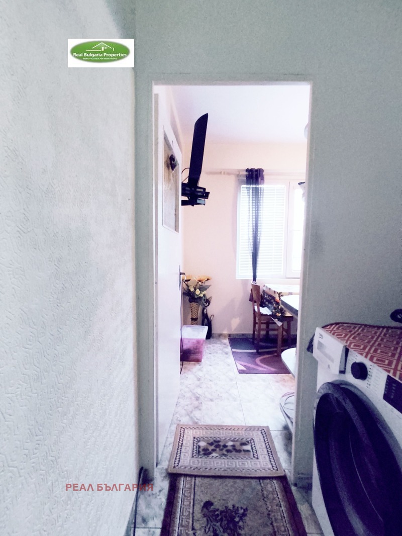 Продава  2-стаен град Русе , Дружба 3 , 64 кв.м | 40303959 - изображение [15]