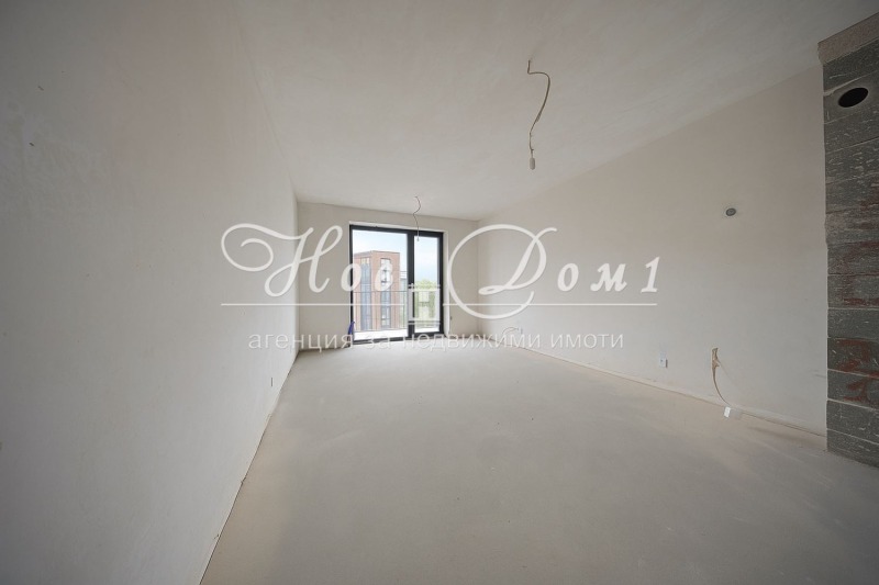 For Sale  2 bedroom Plovdiv , Hristo Smirnenski , 127 sq.m | 90408372