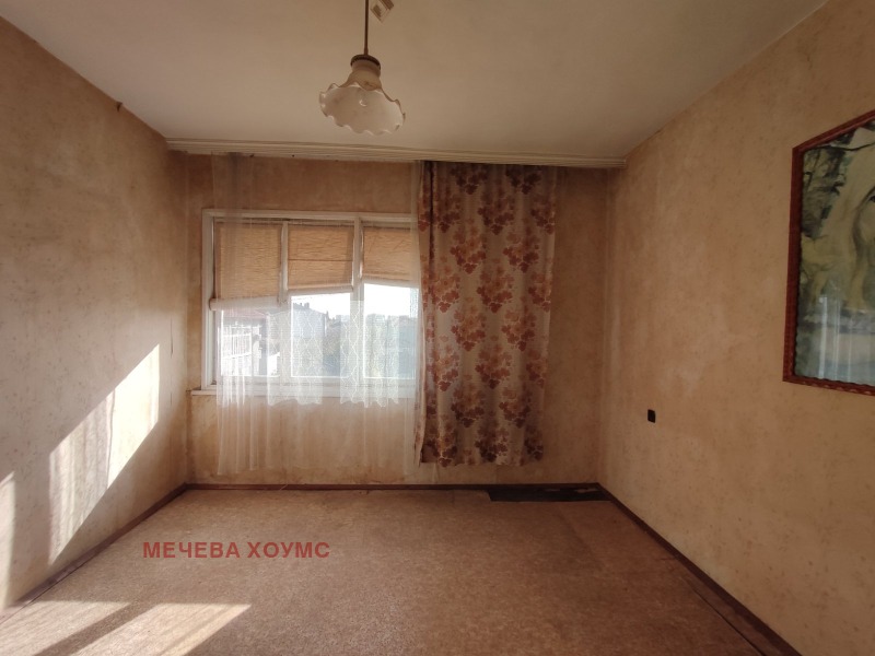 Продава ЕТАЖ ОТ КЪЩА, гр. Стара Загора, Самара 1, снимка 10 - Етаж от къща - 52685427