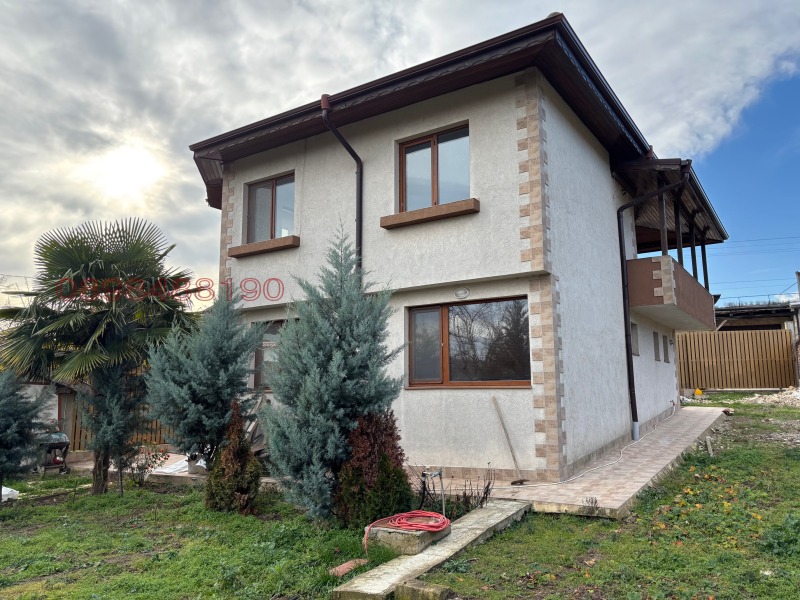 Продава КЪЩА, с. Осеново, област Варна, снимка 2 - Къщи - 48360309