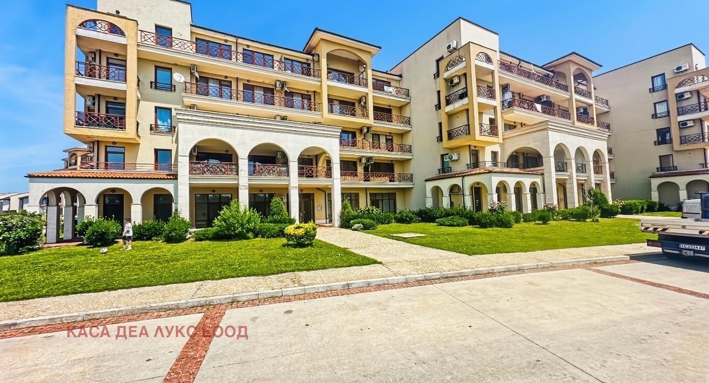 Продава 3-СТАЕН, гр. Балчик, област Добрич, снимка 3 - Апартаменти - 54818556