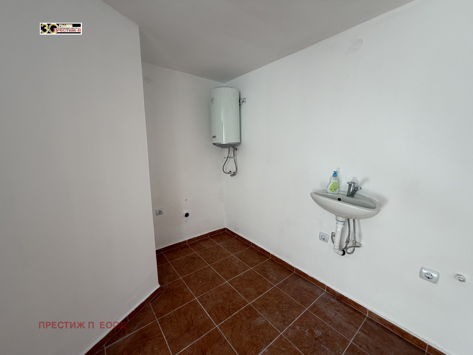 Продава МЕЗОНЕТ, гр. Добрич, Автогара, снимка 3 - Апартаменти - 55319032