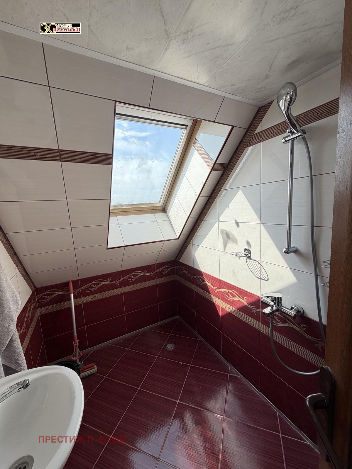 Продава МЕЗОНЕТ, гр. Добрич, Автогара, снимка 7 - Апартаменти - 55319032