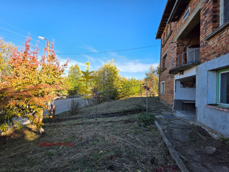 Продава КЪЩА, с. Патрешко, област Ловеч, снимка 16 - Къщи - 52153503