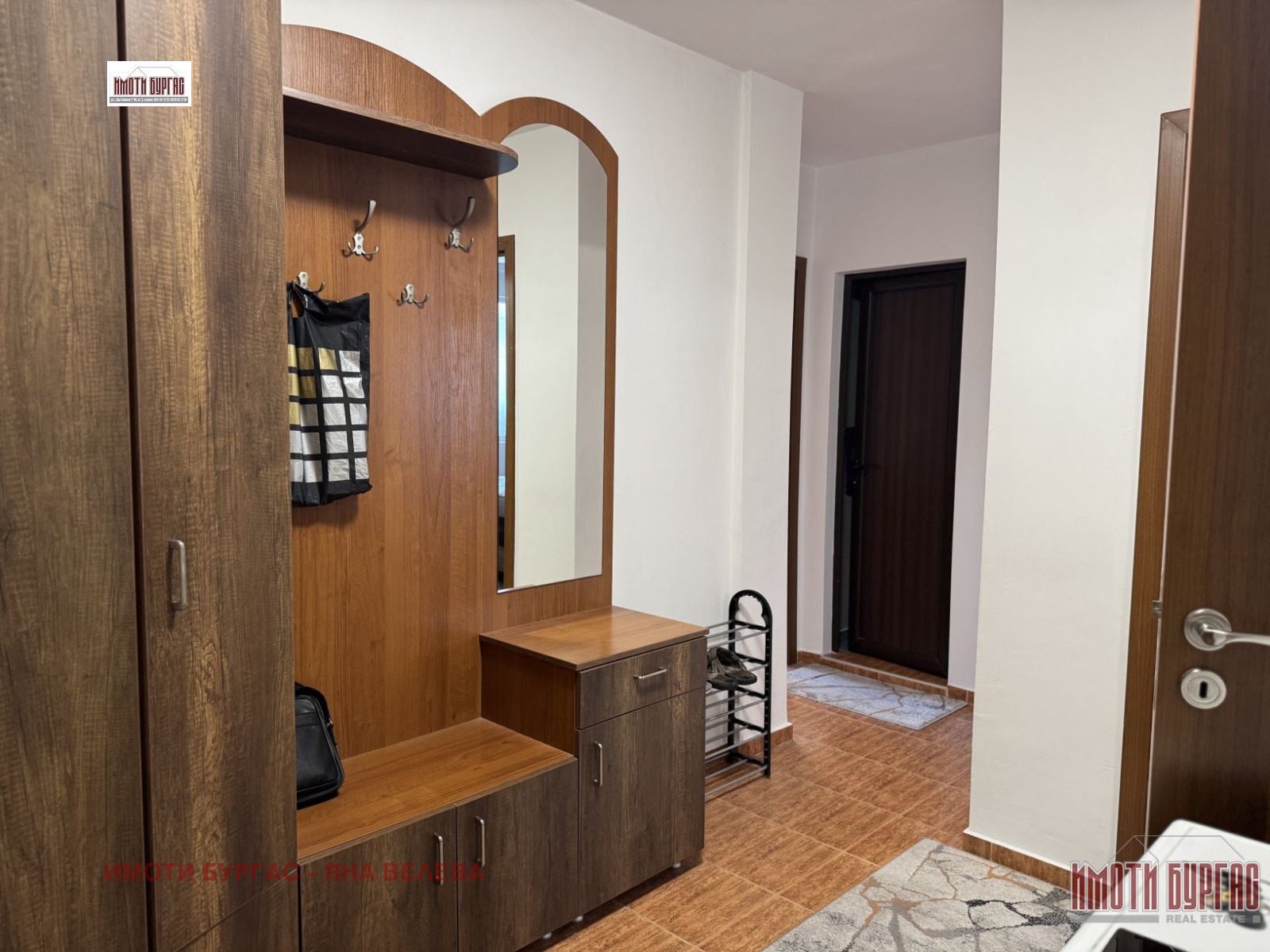 Продава 2-СТАЕН, гр. Бургас, Лазур, снимка 10 - Апартаменти - 54911875