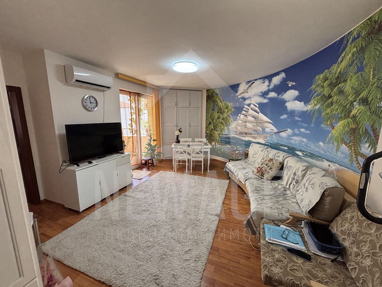 Продава 3-СТАЕН, гр. Варна, к.к. Св.Св. Константин и Елена