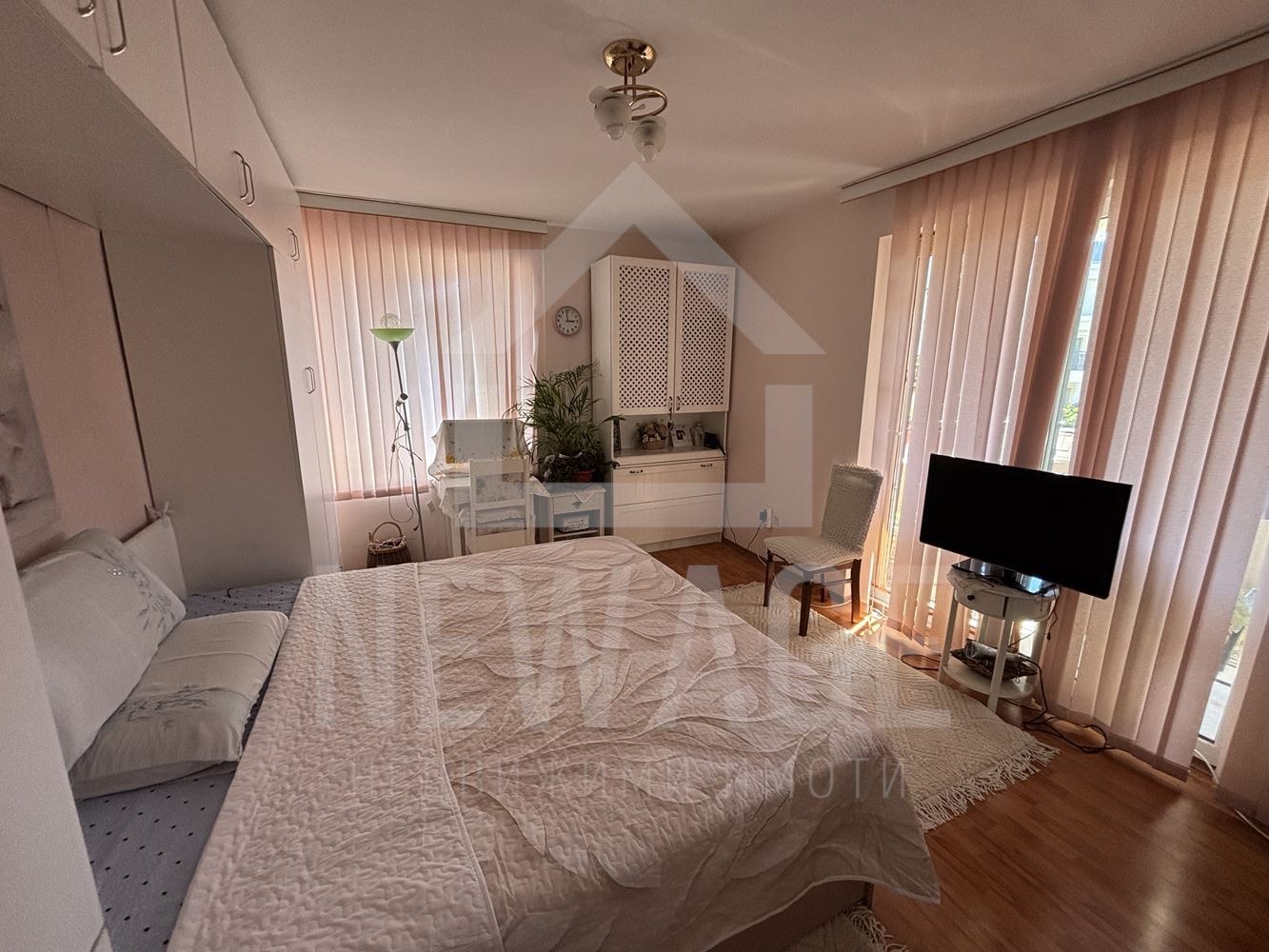 Продава 3-СТАЕН, гр. Варна, к.к. Св.Св. Константин и Елена, снимка 5 - Апартаменти - 55628555