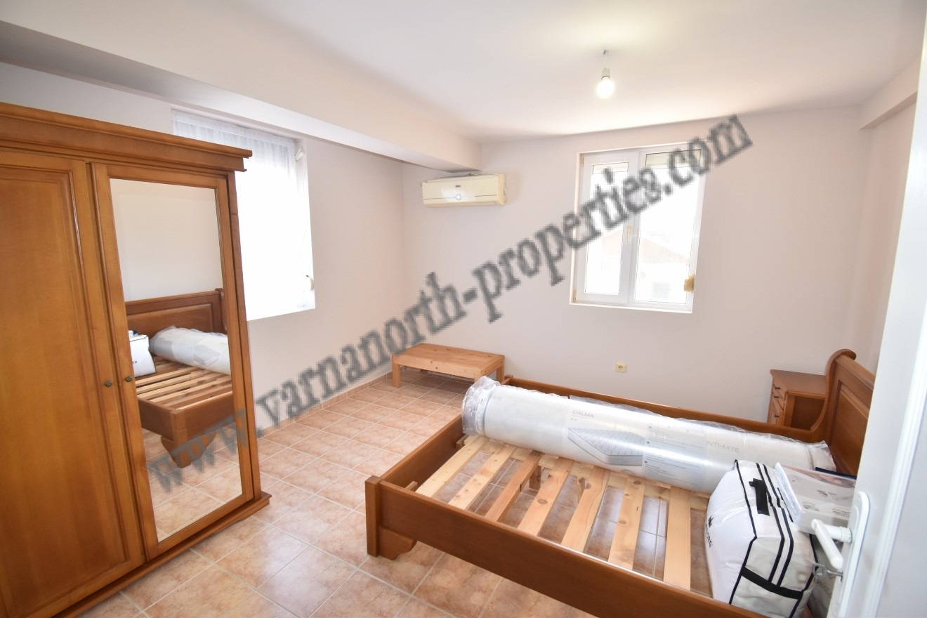 Продава КЪЩА, гр. Балчик, област Добрич, снимка 13 - Къщи - 53991748