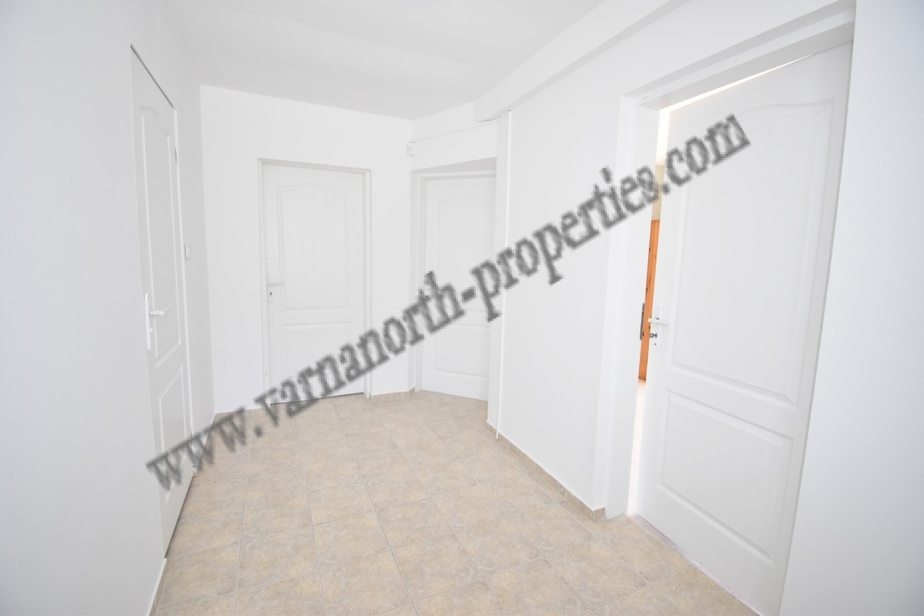 Продава КЪЩА, гр. Балчик, област Добрич, снимка 10 - Къщи - 53991748