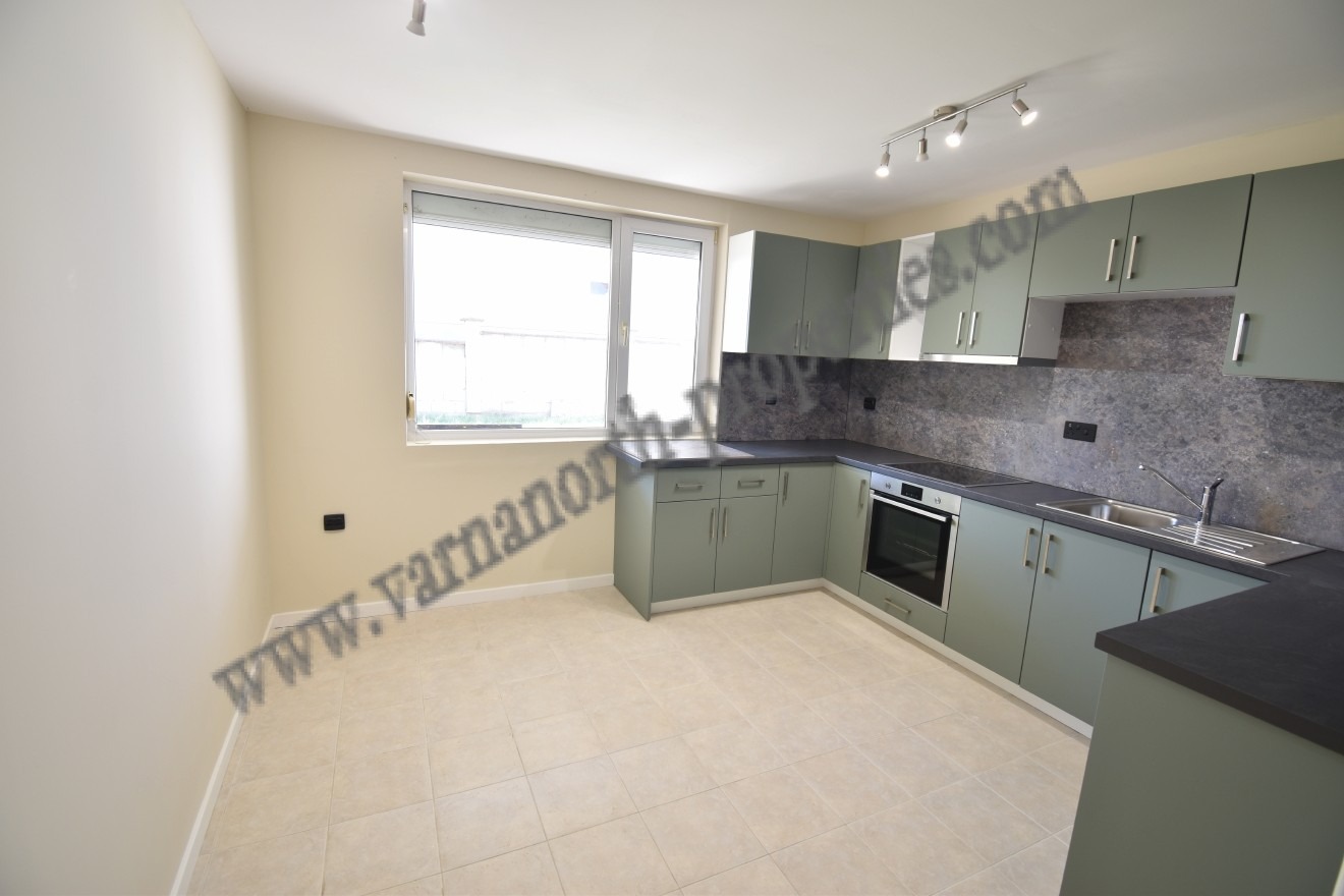 Продава КЪЩА, гр. Балчик, област Добрич, снимка 6 - Къщи - 53991748