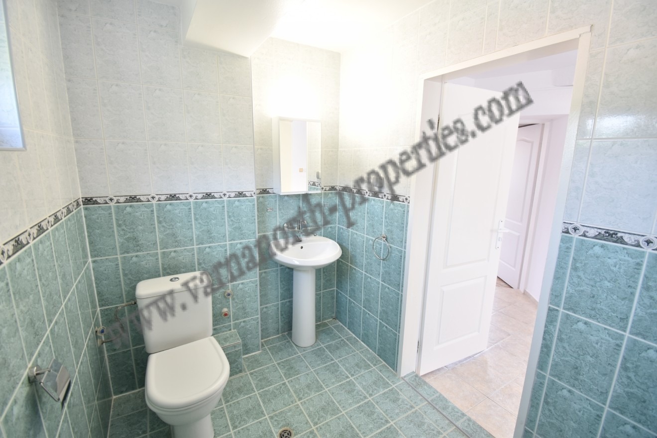 Продава КЪЩА, гр. Балчик, област Добрич, снимка 15 - Къщи - 53991748