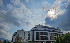 Продава 3-стаен град София Славия - [1] 