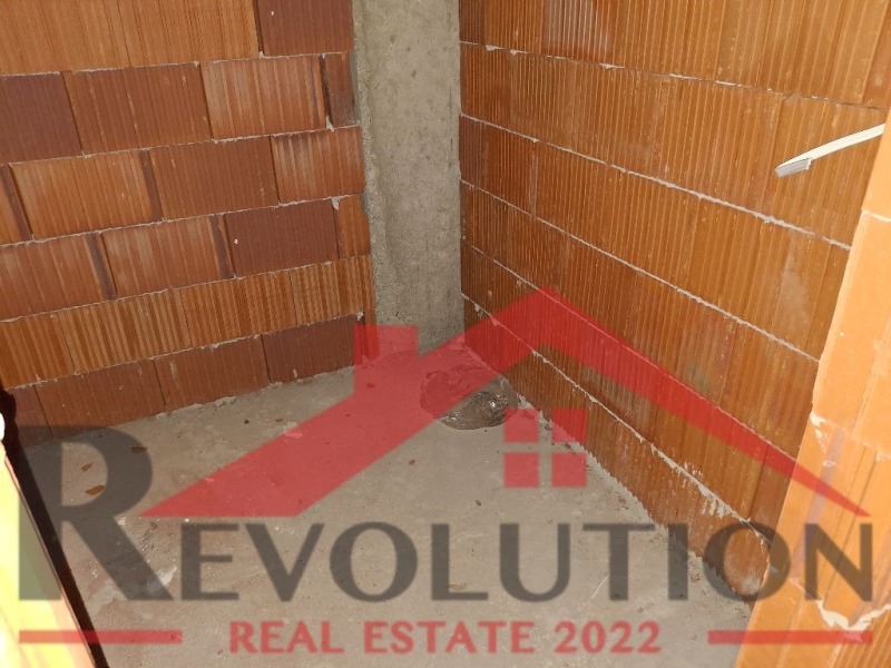 Продава  2-стаен град Кърджали , Възрожденци , 85 кв.м | 32136788 - изображение [3]