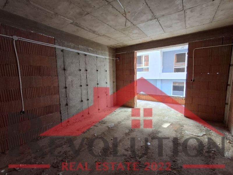 Продава  2-стаен град Кърджали , Възрожденци , 85 кв.м | 32136788 - изображение [8]