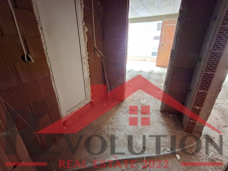 Продава  2-стаен град Кърджали , Възрожденци , 85 кв.м | 32136788 - изображение [2]