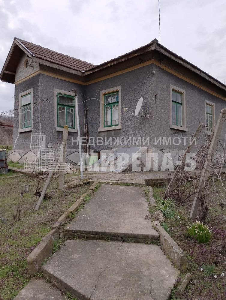 Продава КЪЩА, с. Пиргово, област Русе, снимка 2 - Къщи - 53888958