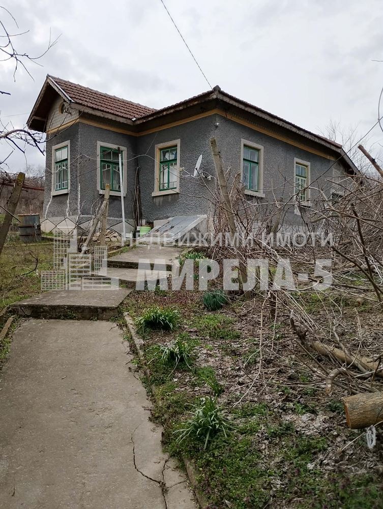 Продава КЪЩА, с. Пиргово, област Русе, снимка 10 - Къщи - 53888958