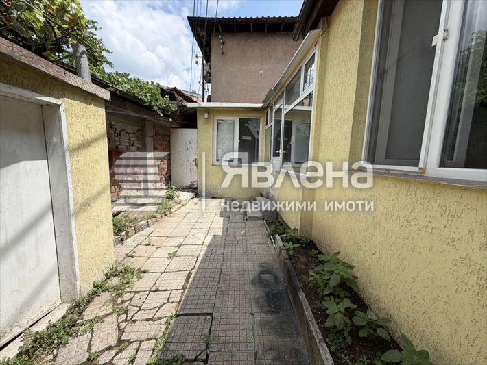 Продава КЪЩА, гр. Пловдив, Център, снимка 7 - Къщи - 55387841