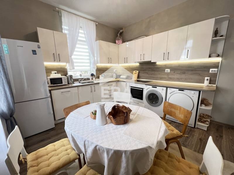 Na prodej  2 ložnice Sofia , Banišora , 84 m2 | 59974978 - obraz [3]