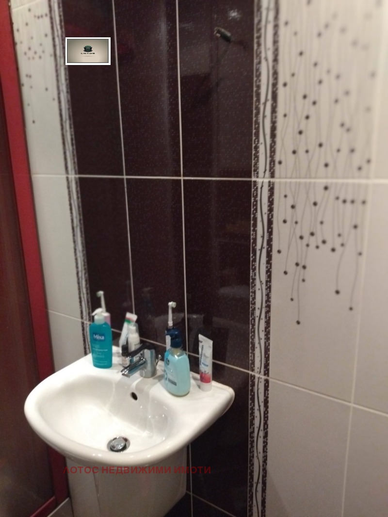 Продава 4-СТАЕН, гр. Горна Оряховица, област Велико Търново, снимка 17 - Апартаменти - 53355542