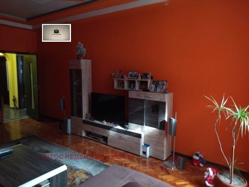 Продава 4-СТАЕН, гр. Горна Оряховица, област Велико Търново, снимка 5 - Апартаменти - 53355542