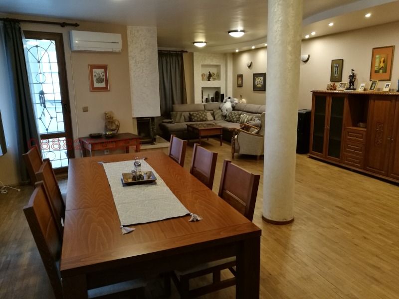 Продава  4-стаен град София , Витоша , 170 кв.м | 65333941