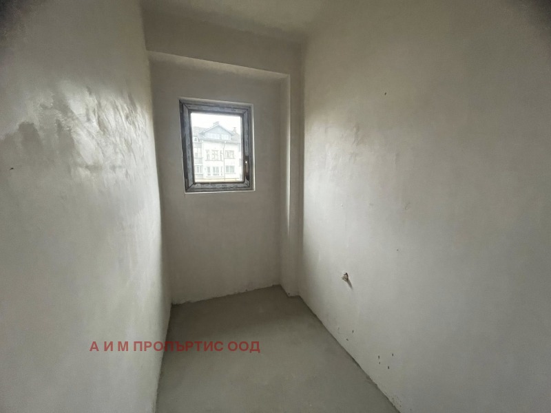 Продава КЪЩА, гр. Кюстендил, Могилата, снимка 11 - Къщи - 52156096