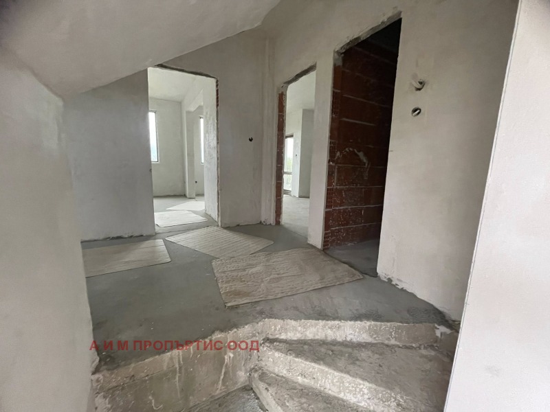 Продава КЪЩА, гр. Кюстендил, Могилата, снимка 4 - Къщи - 52156096