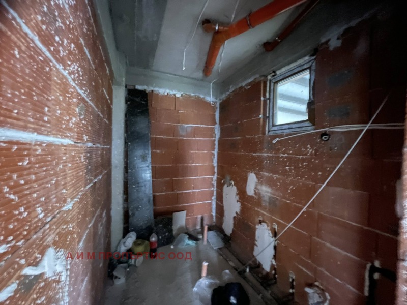 Продава КЪЩА, гр. Кюстендил, Могилата, снимка 8 - Къщи - 52156096