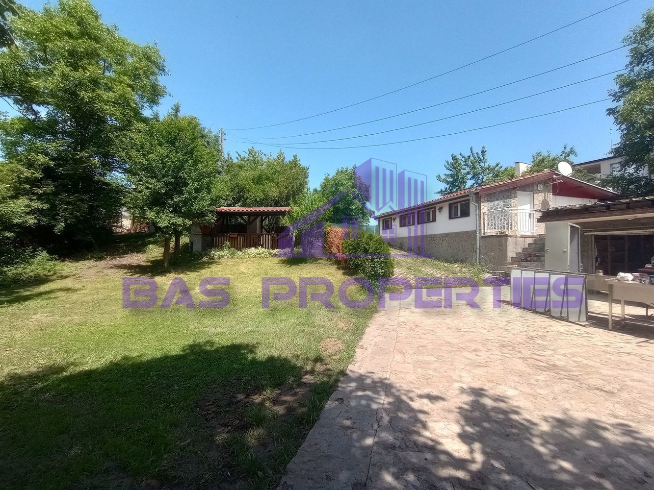 Продава КЪЩА, с. Драгичево, област Перник