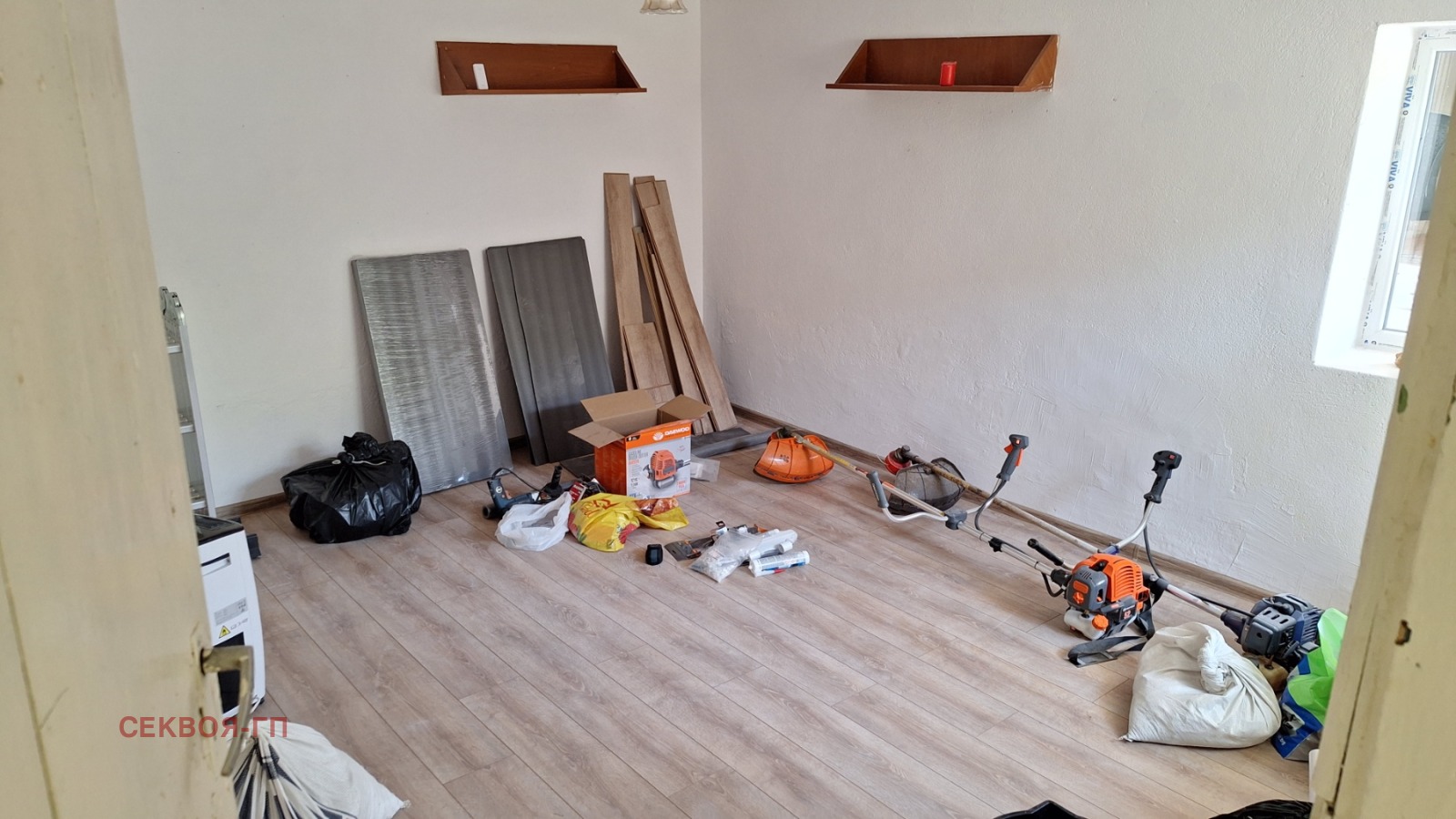 Продава КЪЩА, с. Владимирово, област Добрич, снимка 17 - Къщи - 56323211