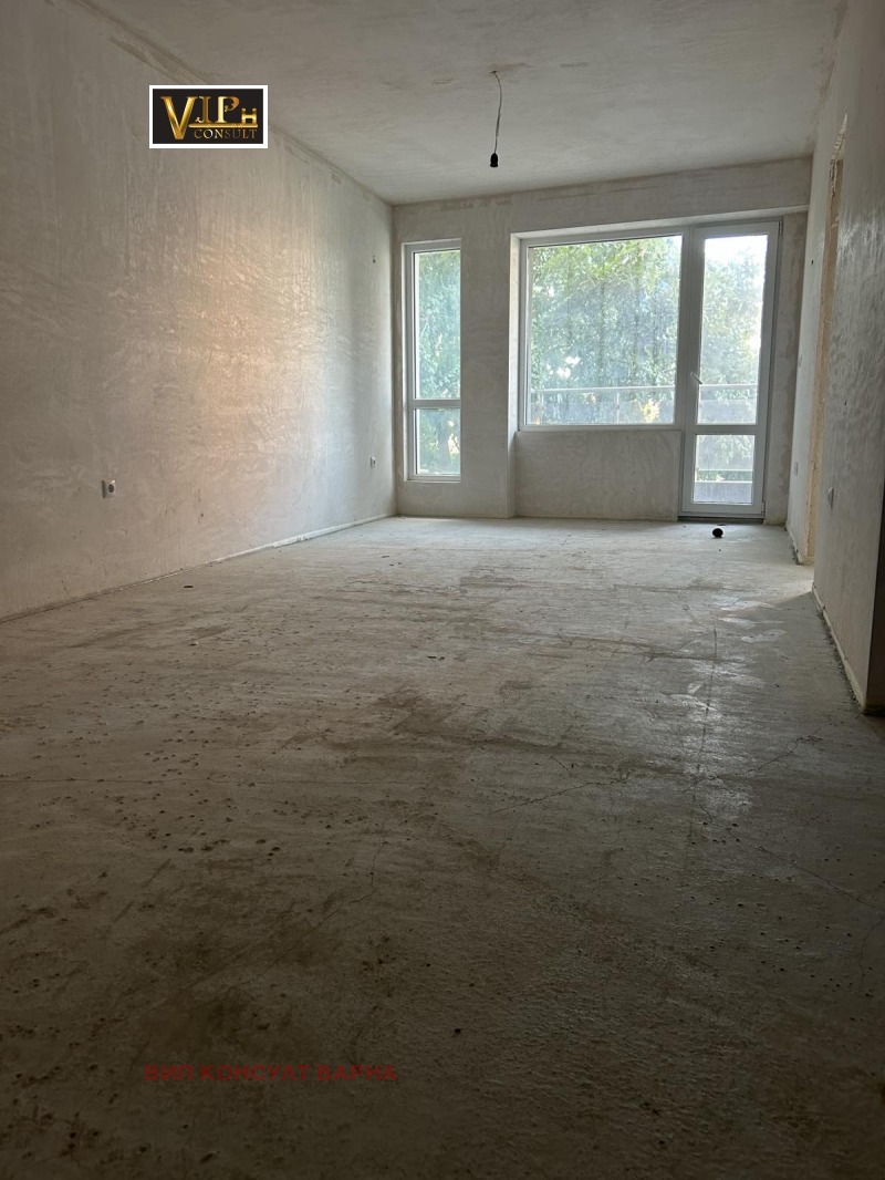 Продава  2-стаен, град Варна, Аспарухово •  119 990 EUR • ID 62936818 — holmes.bg - [1] 