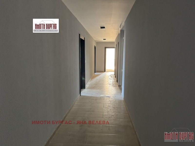 Продава 3-СТАЕН, гр. Бургас, област Бургас, снимка 4 - Апартаменти - 52396216