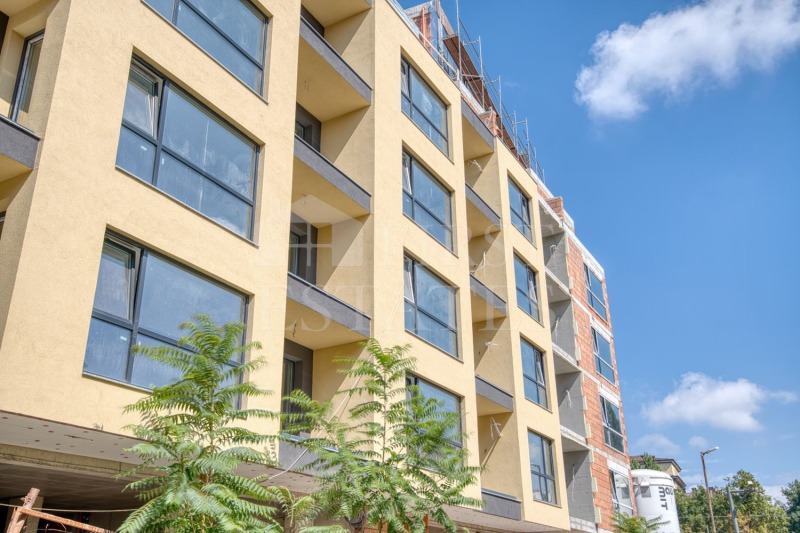 Продава  4-стаен, град София, Център •  433 525 € • ID 20766156 — holmes.bg - [1] 