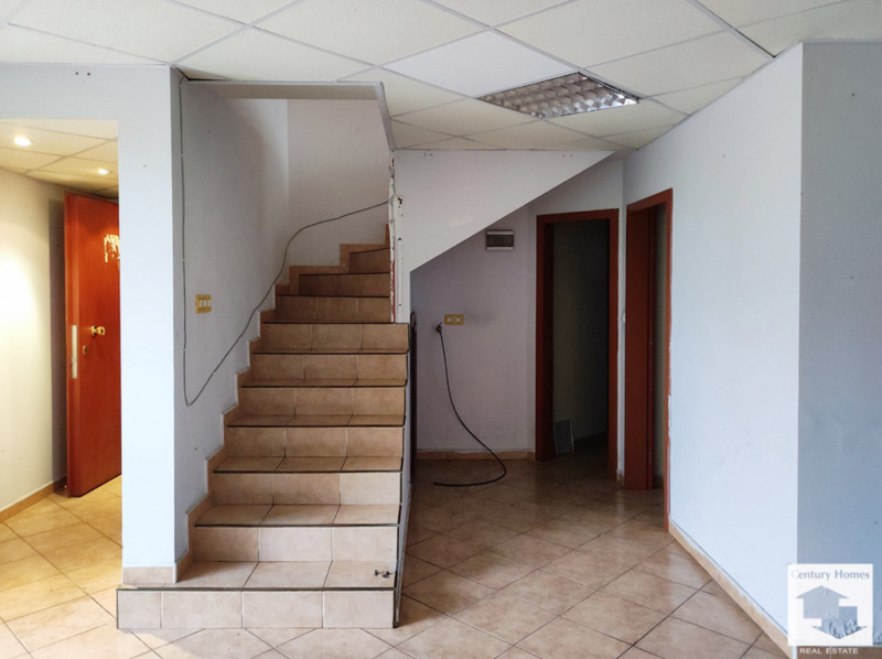 Продава ОФИС, гр. Велико Търново, Център, снимка 3 - Офиси - 52198380