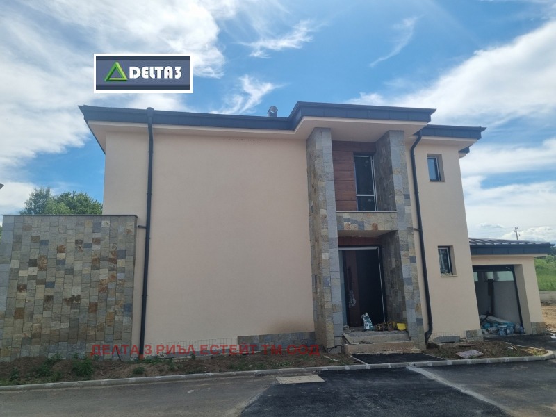 Til salg  Hus Sofia , Bankya , 348 kvm | 98599671 - billede [2]