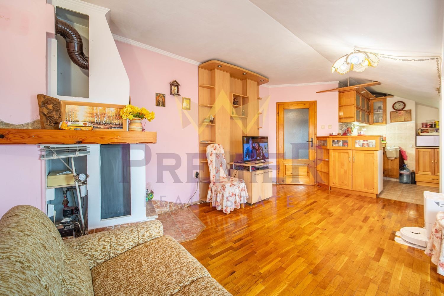 Продава 3-СТАЕН, гр. Варна, Погреби
